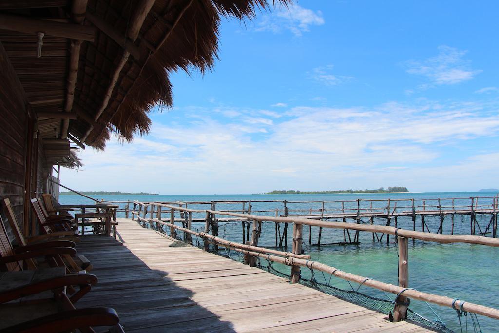 Bintan Laguna Restaurant And Resort Teluk Bakau Luaran gambar